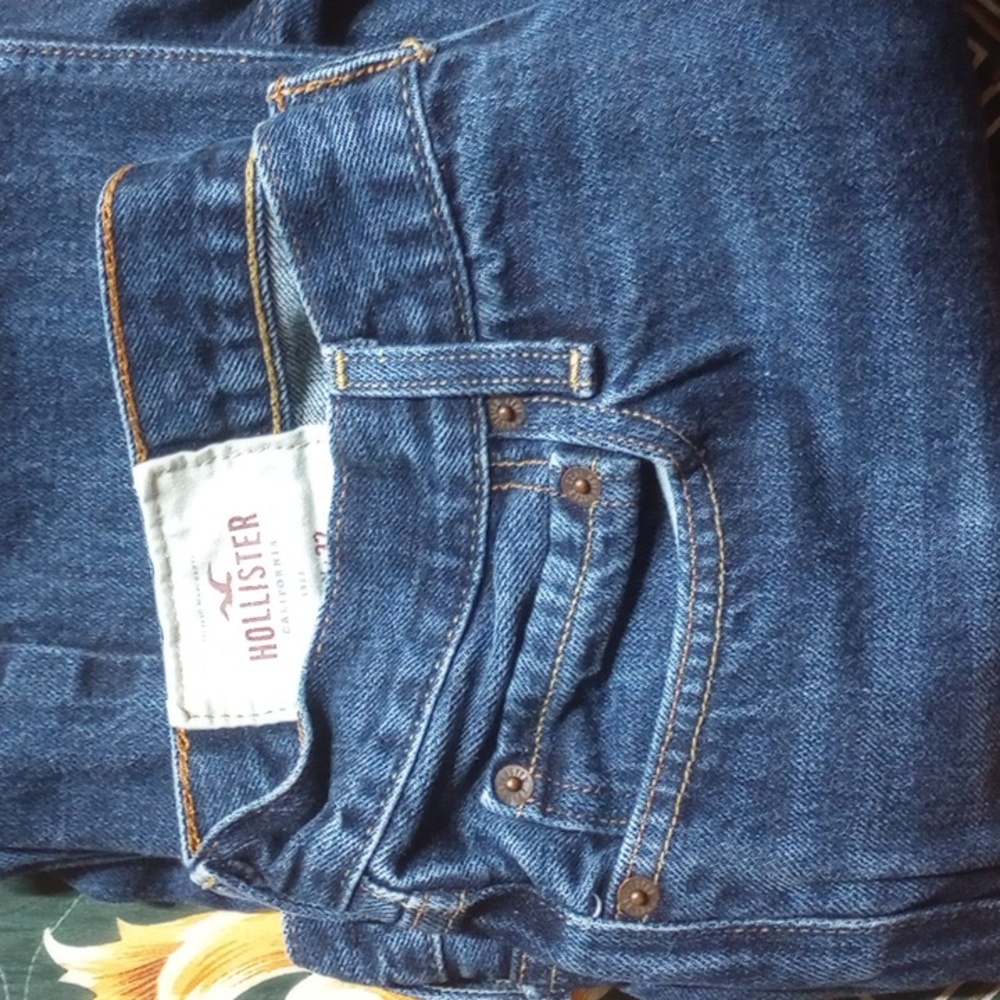 Hollister blue jeans 34+32